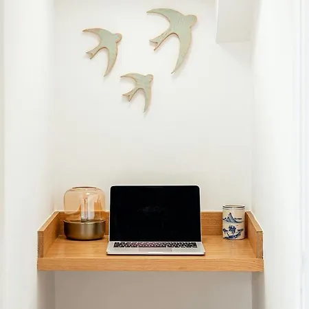 Apartamento Plum Guide - The Sky Parlour Lisboa
